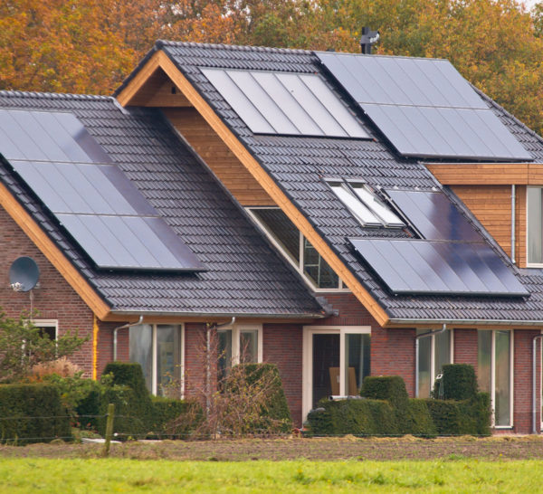 Paneles solares 25 razones para instalarlos en casa o industria