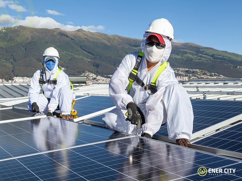 Proyecto Fotovoltaicos Ecuador - Tecniseguros